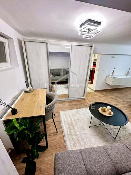 Apartament o cameră, 30 mp,  ultracentral, curte interioară 30 mp - 9