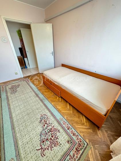 Etaj intermediar! Apartament 3 camere, Podu Ros, 70mp, CT, AC