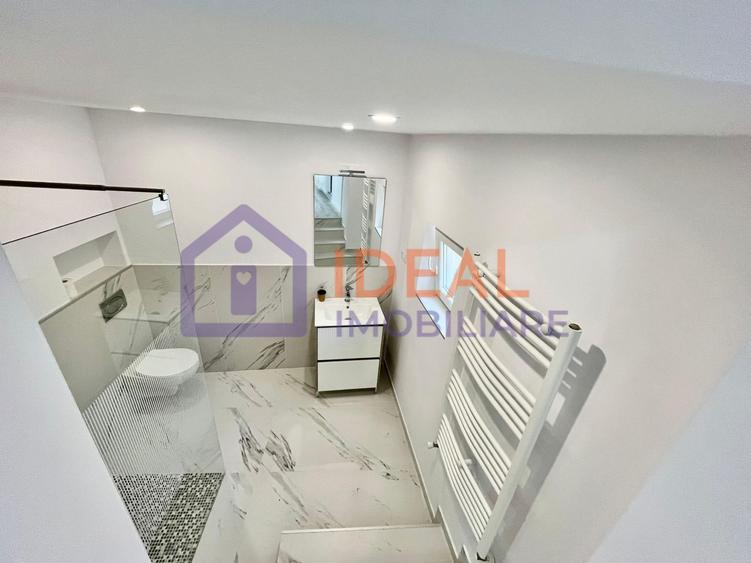 Apartament Ultracentral cu 2 camere complet renovat - de vânzare