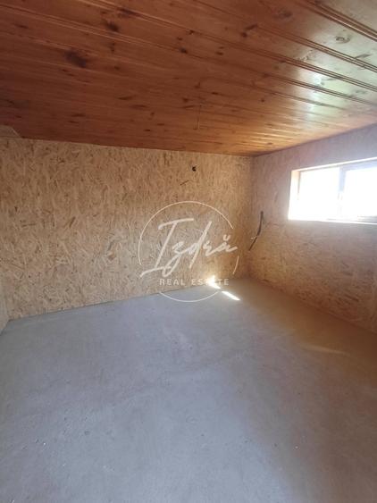 Cabana de vanzare in Saliste