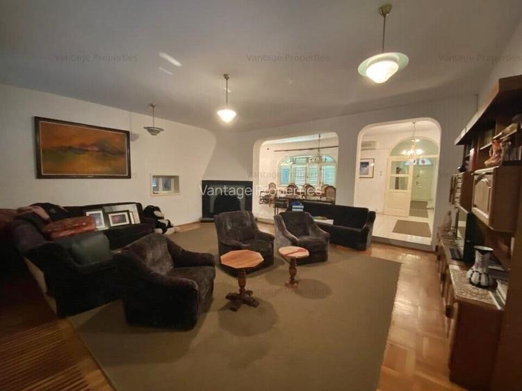 Vila 4 camere cu piscina si gradina, zona Snagov-langa padure - 4