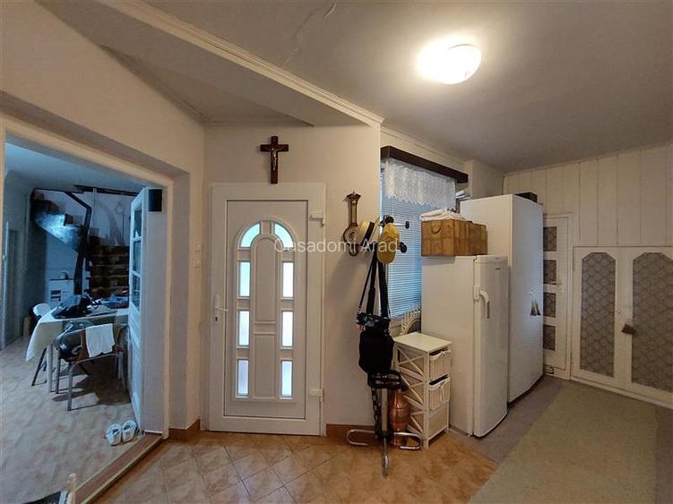 Casa din caramida, Gradiste, zona excelenta - 16