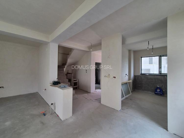 Duplex P+1 in Ovidiu  pe malul lacului - 4