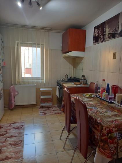 Apartament 3 camere Central