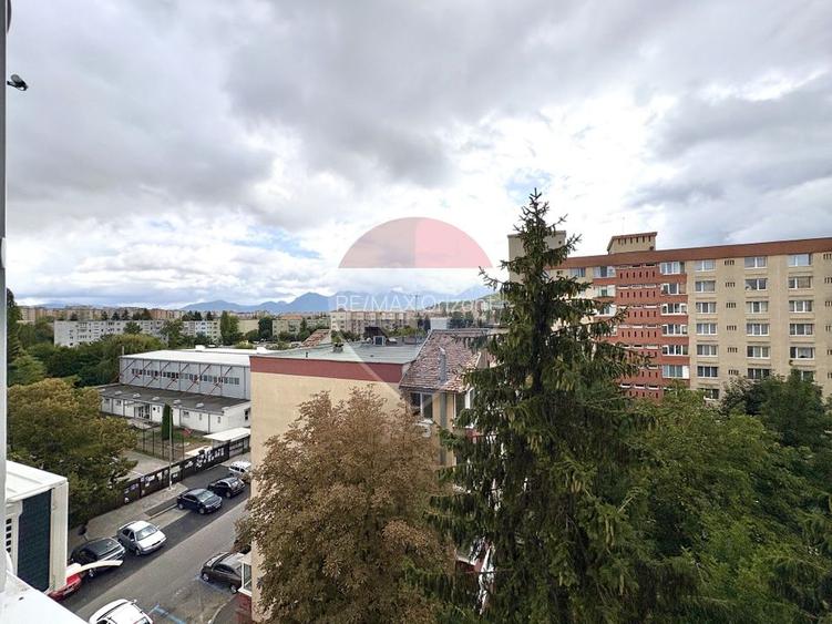 2 camere | prima închiriere | B-dul. Victoriei - cea mai practica zona - 22