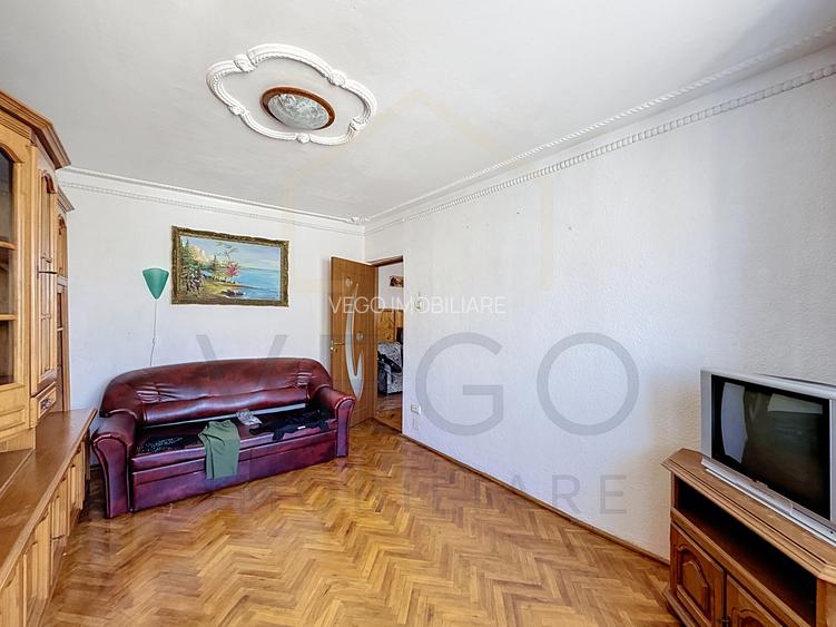 Apartament cu 2 camere, decomandat, 50 mp, parcare, zona Pod Calvaria - 3