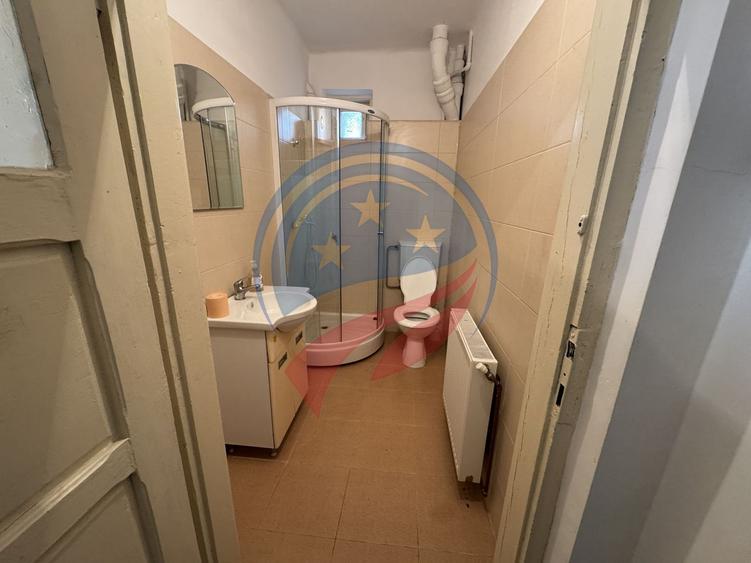 Casă p+1 formata din doua apartamente