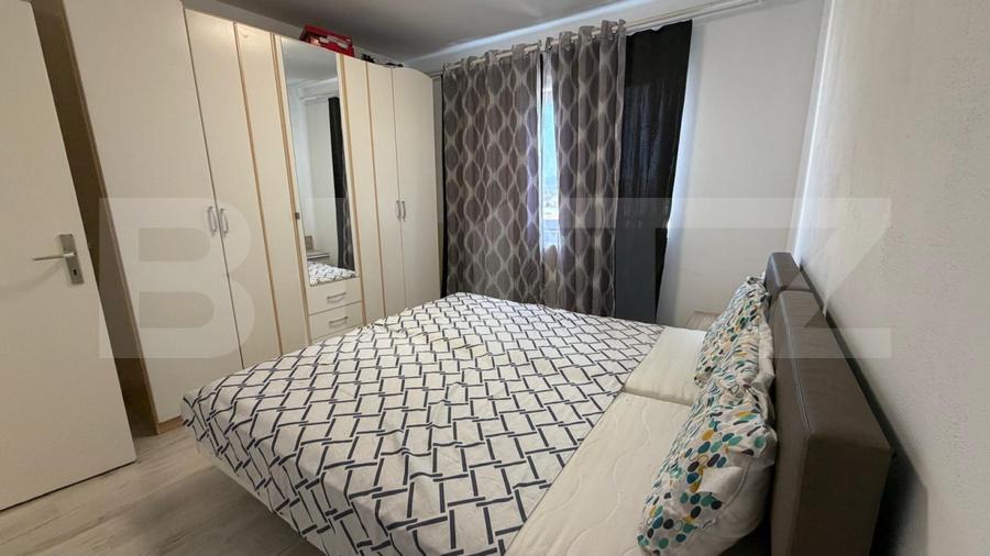 Apartament 3 camere, 65 mp, zona Cetate