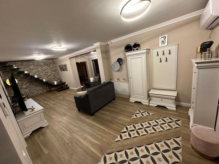 Casa P+M  renovata integral