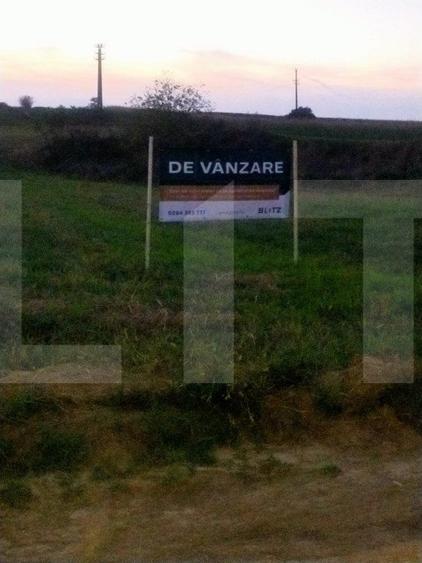 Teren cu autorizatie constructie pentru 10 case, 5102 mp, in Dezmir