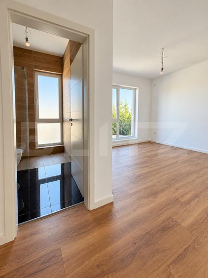 Casa pe parter, 81 mp, 300 mp teren, zona Dumbravita
