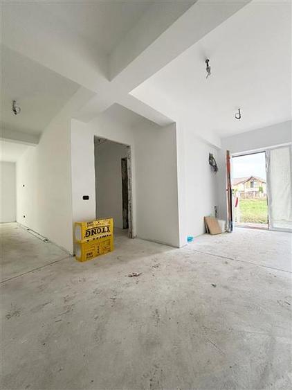 Casa finalizata parter Stupini, 3 dormitoare, bucatarie mobilata, Stupini, Braso