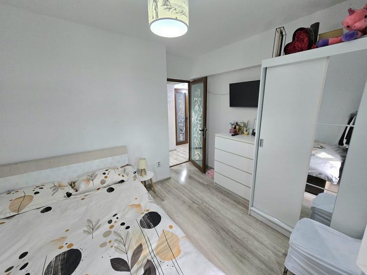 Scolilor Obor, 2 cam transformate in 3 cam Mobilat utilat la Cheie
