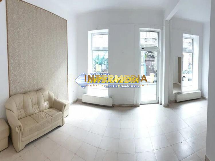 Spatiu comercial 30 mp. de inchiriat in Alba Iulia zona CETATE -Piata Bulevard