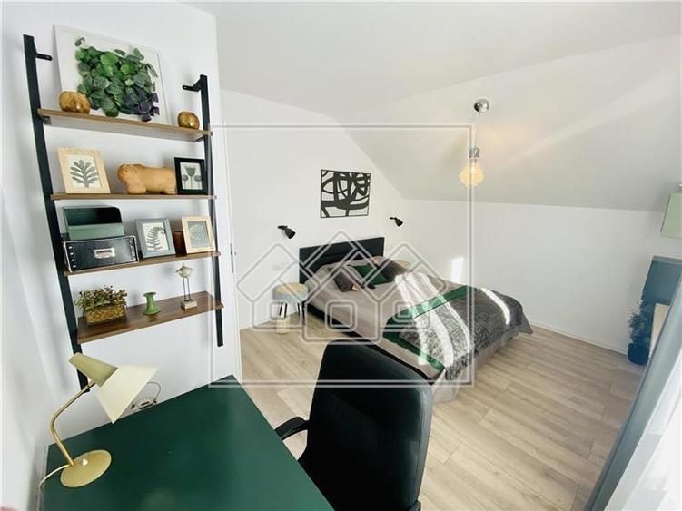 Casa individuala, la cheie, panouri solare, mobilata, utilata