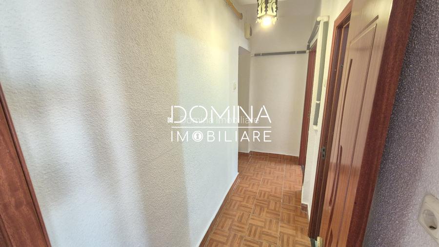 Vânzare apartament 3 camere, str. Slt. Gheorghe Bărboi - zona Casei Tineretului - 6
