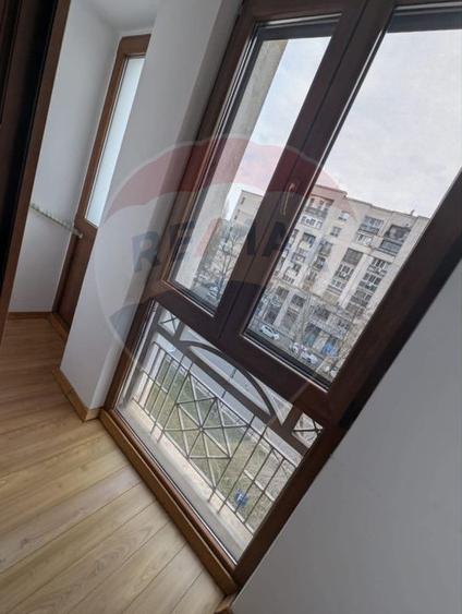 Apartament cu 3 camere de închiriat în zona Natiunile Unite