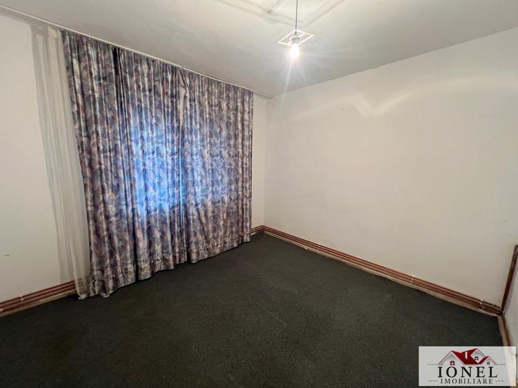 Apartament doua camere nemobilat in Alba Iulia, Cetate