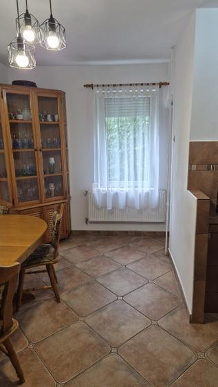De vânzare apartament cu 3 camere - 9