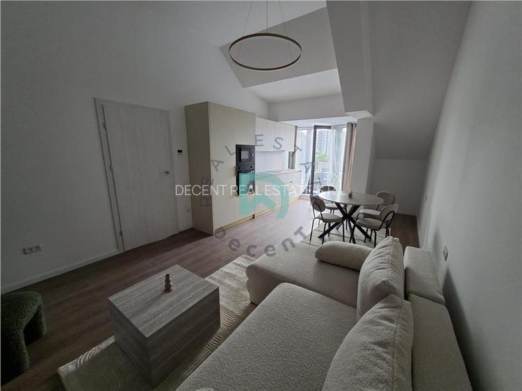 Apartament-penthouse 3 camere Tractorul, 70 mp - Brasov - 2