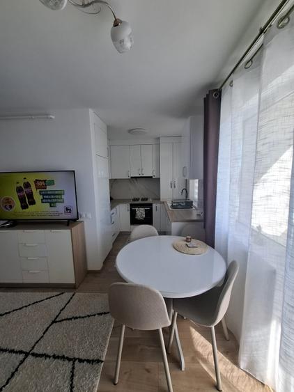 Apartament cu 2 camere, 43 mp, Str. Daliei