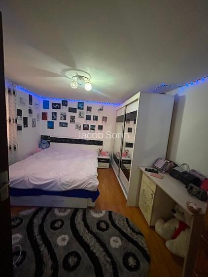Vand casă în oraș fierbinți-targ, grecii de jos ,direct propietar,renovata recen - 5