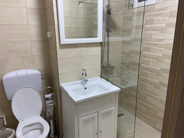 Apartament 2 camere decomandat ultracentral complet utilat si mobilat