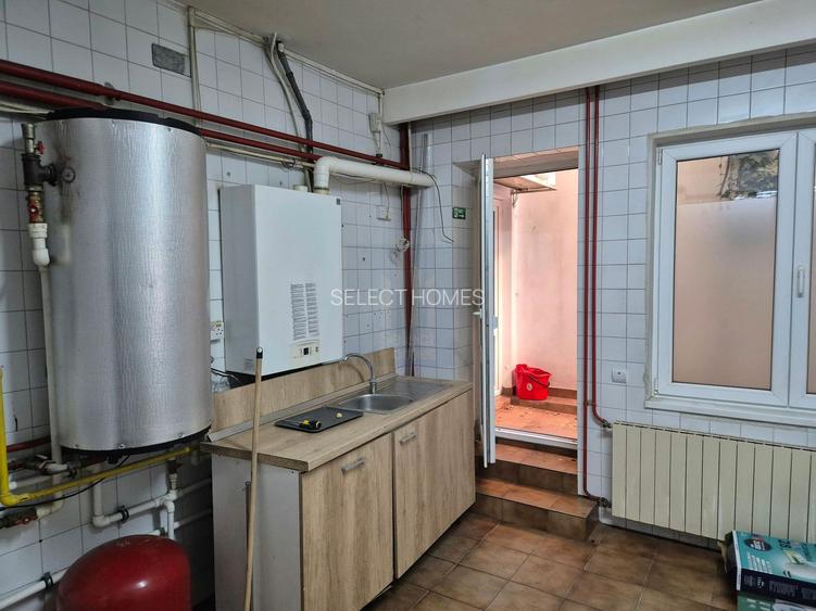Vila Individuala cu 9 Camere de Inchiriat *Dorobanti* - 32