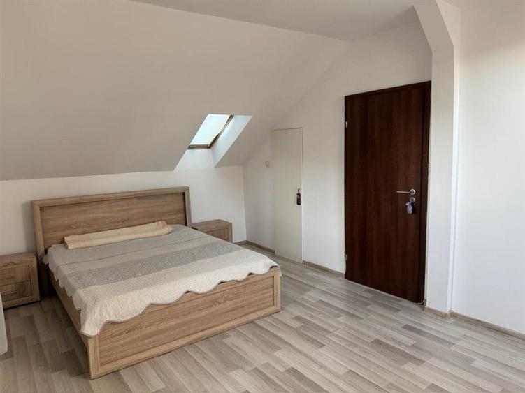 Apartament 4 camere 2 bai zona Turnisor
