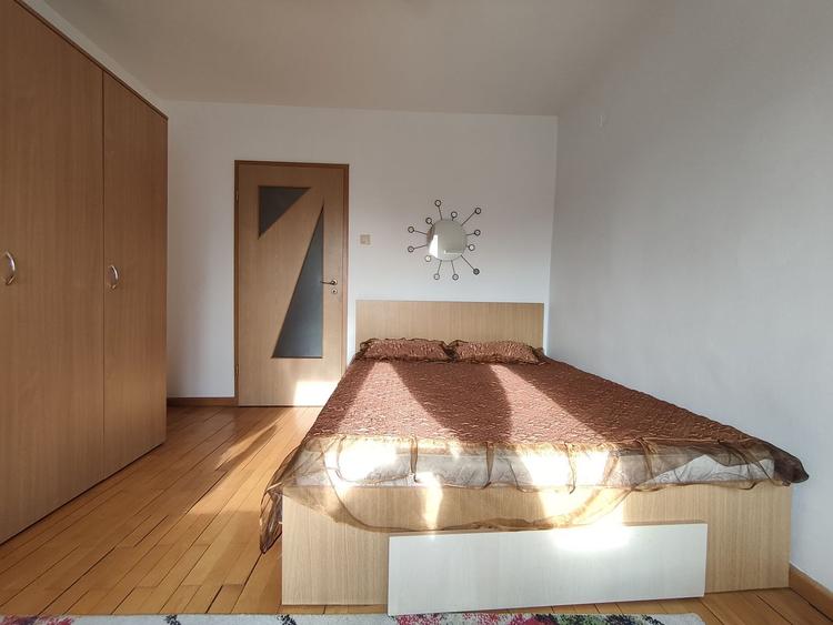 APARTAMENT 3 CAMERE SIMION BARNUTIU