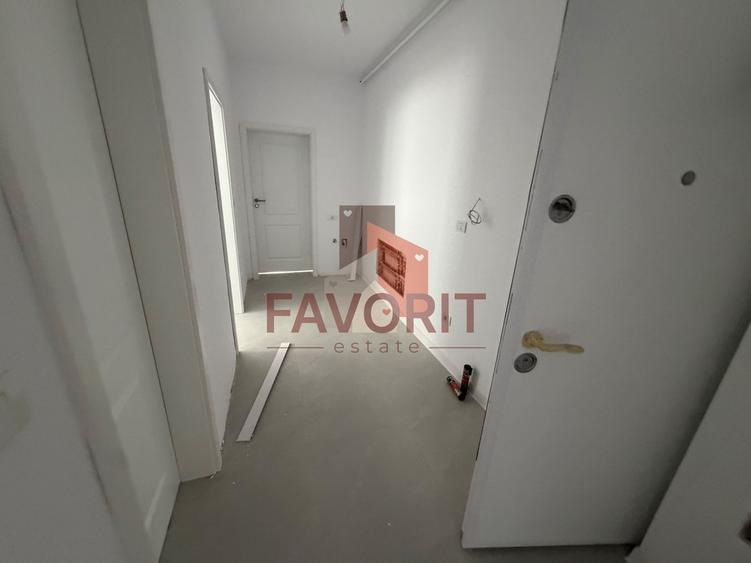Bloc NOU. 2 camere impartit in 2 dormitoare si living+bucatarie.