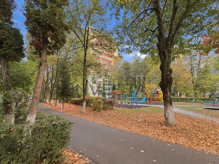 Apartament cu 4 camere decomandate, etaj intermediar, zona Gheorgheni!
