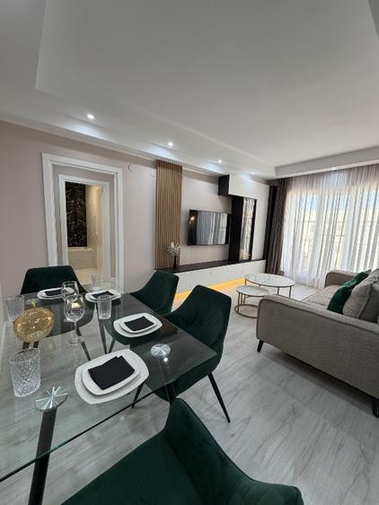 Apartament 3 camere parcare inclusă Cosmopolis propietar fără comision sau TVA