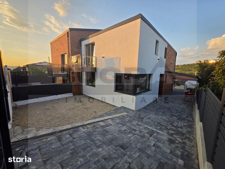 Casa cuplata semifinisata, 5 camere, 180mp, zona Dezmir