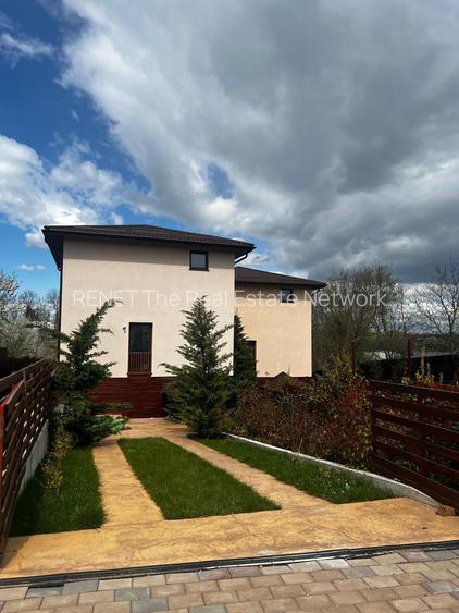 MEGA OCAZIE SE VINDE VILA IN SNAGOV-CIOFLICENI - DESCHIDERE LA LAC -355000 Euro - 32