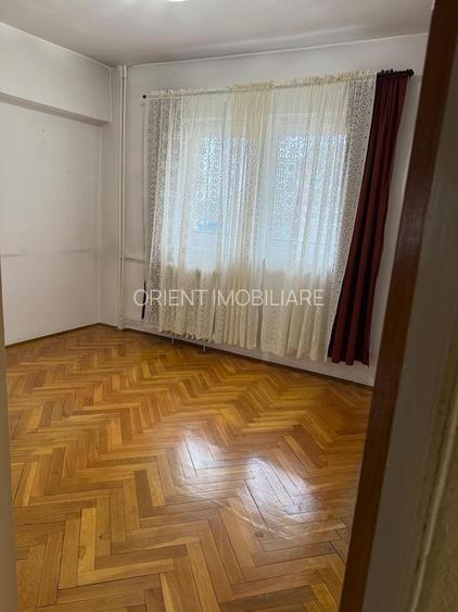 Apartament 3 camere Mosilor-decomandat- et 6- an 1980 - 5