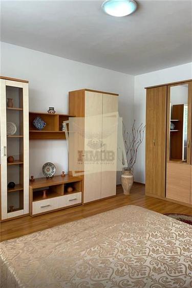 Apartament 2 camere cu balcon si parcare zona Calea Dumbravii