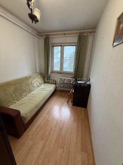 Apartament 3 camere 45mp cu balcon, Tatarasi