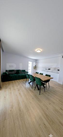 Apartament cu 3 camere, parcare subterana, zona Eroilor