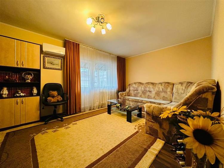 APARTAMENT 2 CAMERE, TIP PC, ZONA PIATA ROGERIUS