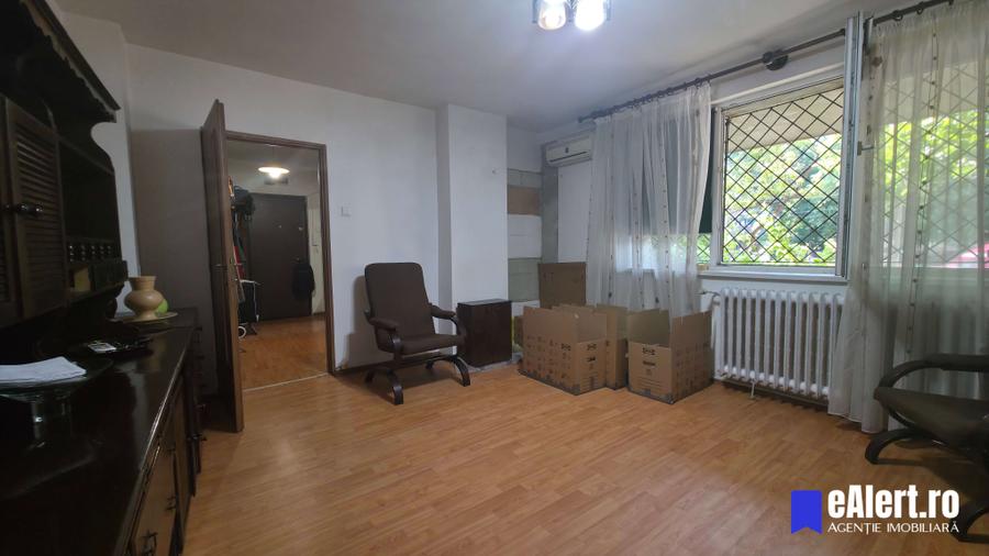 Vânzare garsonieră, Șos Colentina intersecție cu Șos Fundeni, parter/8, 35mpu!