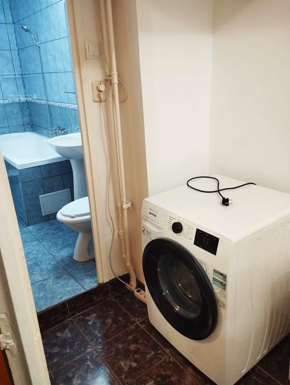 3 camere Brancoveanu - Secuilor - 2 gr. sanit., bloc 1986,loc parcare!