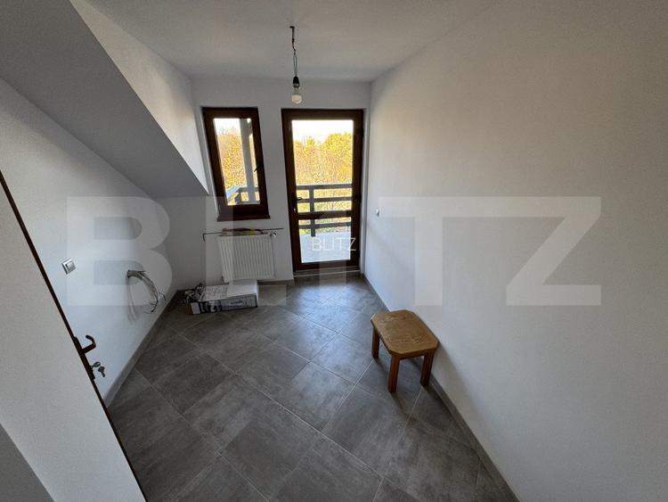 Casa individuală, 6 camere, 280 mp utili, 643 mp teren, zona Valea Popii - 11