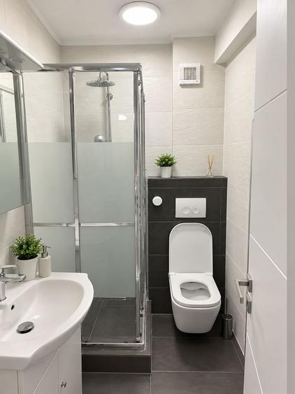 Institutul Militar de Marina - Apartament 3 camere loc de parcare în curte priva