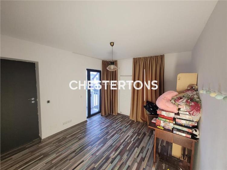 Vila 5 camere spatioase, teren 262 mp, zona aerisita si linistita, Comuna Bercen - 9