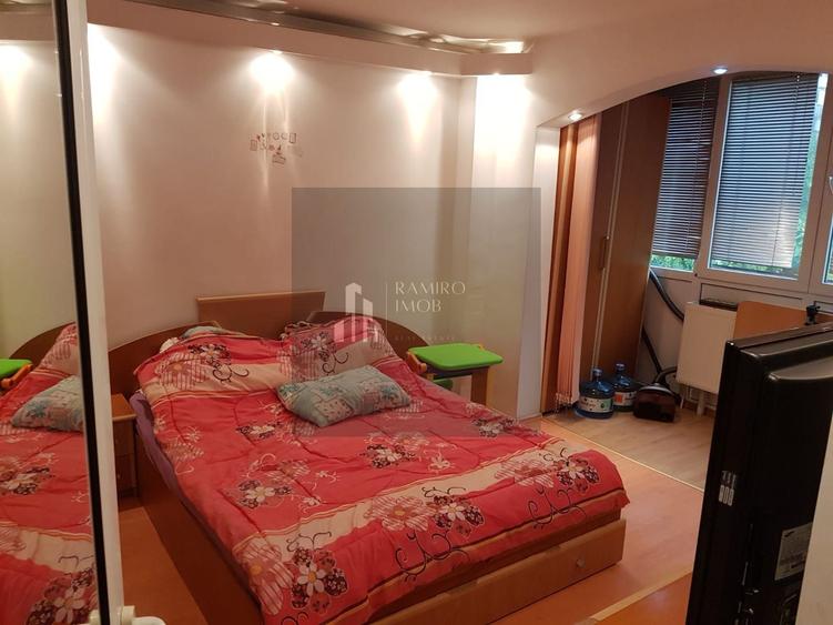 Apartament 3 camere decomandat Drumul Taberei