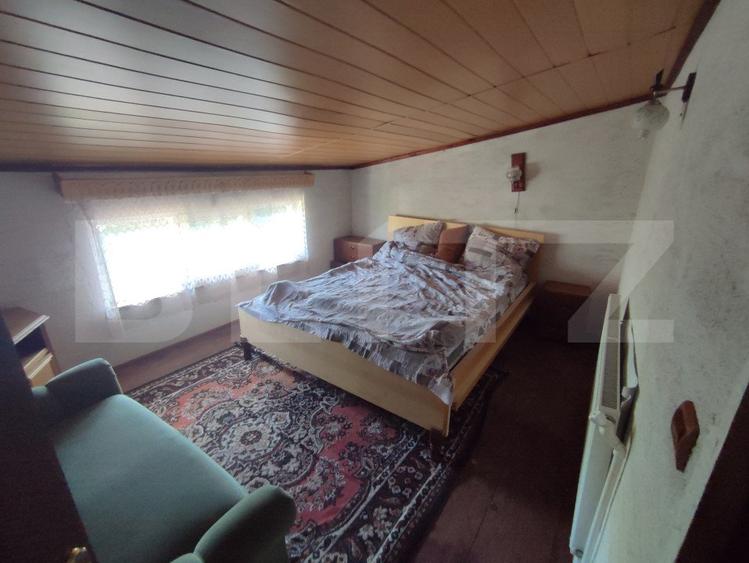 Pensiune 12 camere, 1500 mp teren, Sucevita