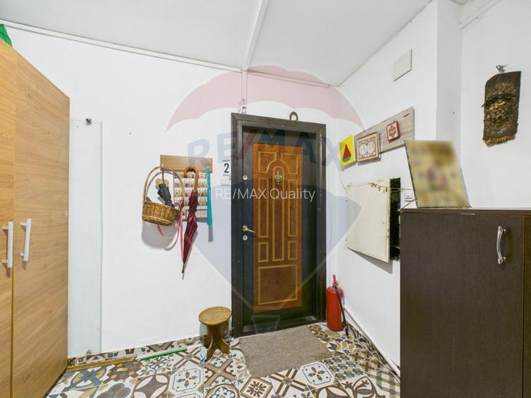 Oportunitate - 2 Apartamente 4 + 2 camere - Zona 13 Septembrie - 15