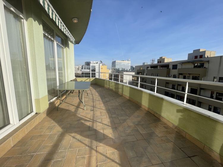 PENTHOUSE SUPERB CU 4 CAMERE LA INCHIRIERE LANGA PARCUL HERATSRAU