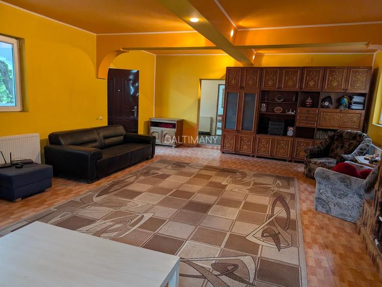 REDUSĂ 20.000 €,Casă 320mp +8.246 mp teren, Autobuz la poartă, 30 min Bucuresti - 37